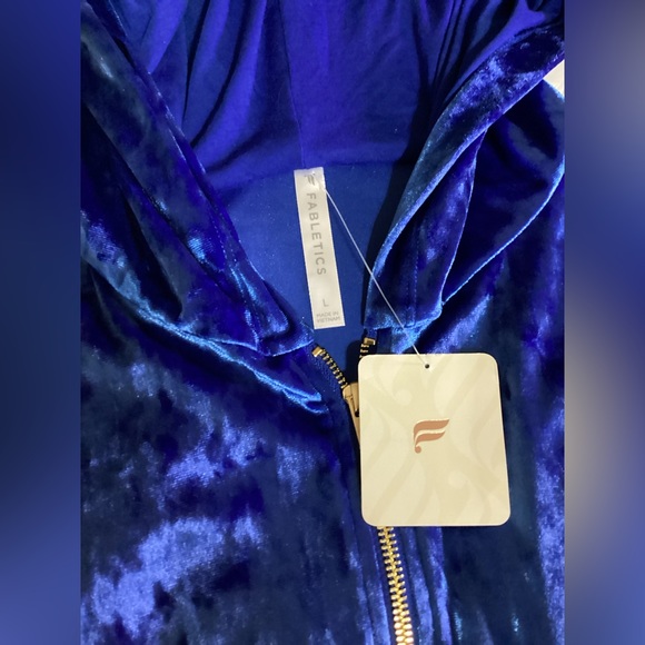 Fabletics sweater size large - Picture 3 of 7